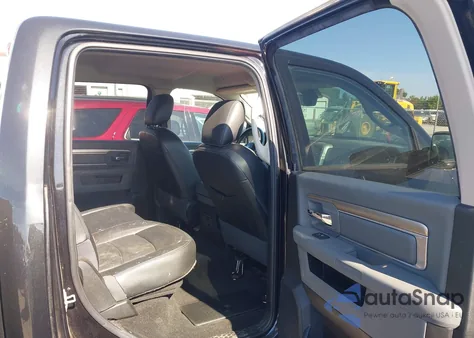 2018 Ram 1500 Big Horn 4X4 5'7 Box z USA, uszkodzony, nr VIN 1C6RR7LT1JS243227